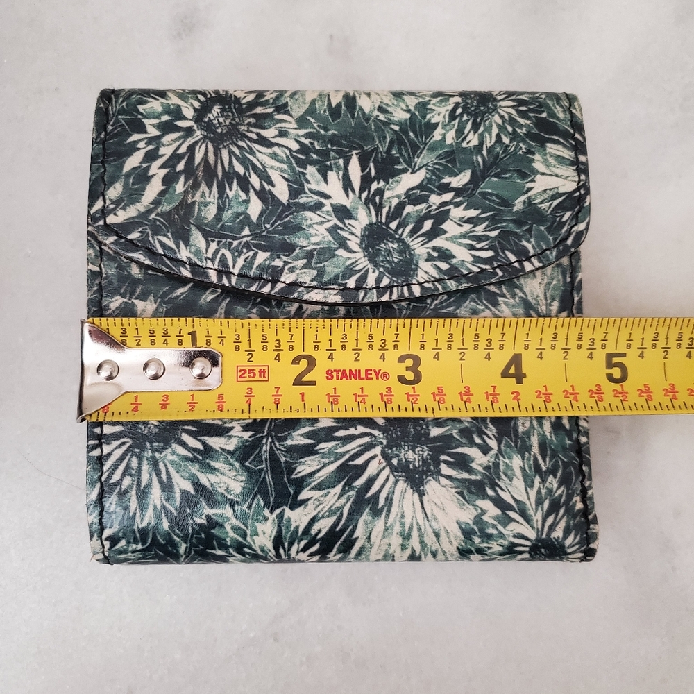 Patricia Nash Blue Floral Leather Wallet - Picture 9 of 16
